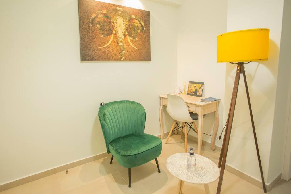 Appartamento 350M From Museum Of Acropolis A Cozy & Quiet House Atene Esterno foto