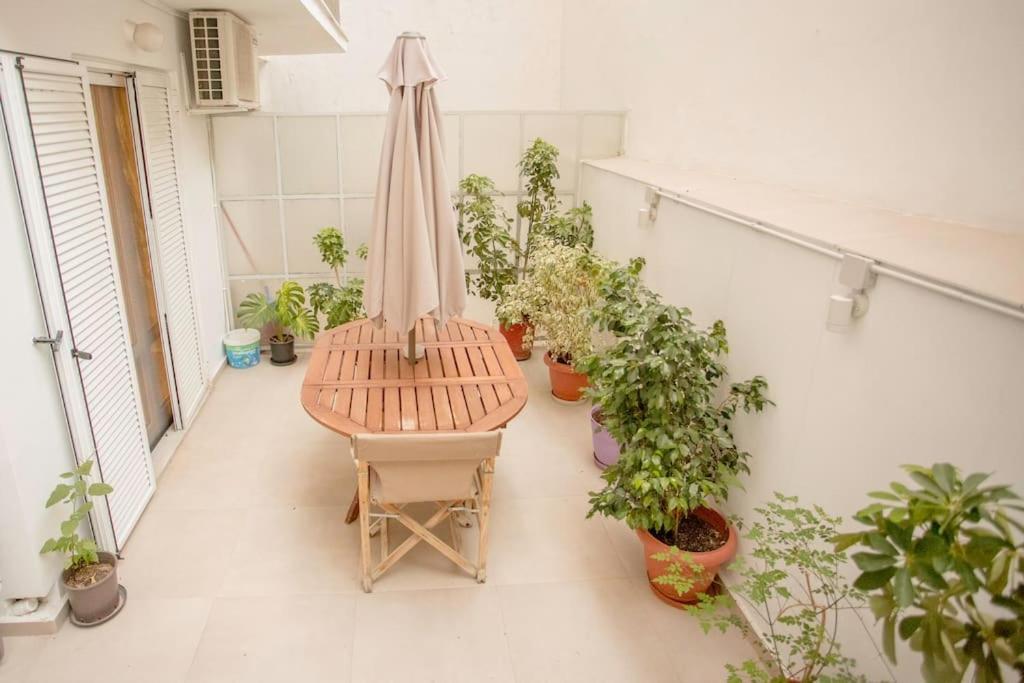 Appartamento 350M From Museum Of Acropolis A Cozy & Quiet House Atene Esterno foto